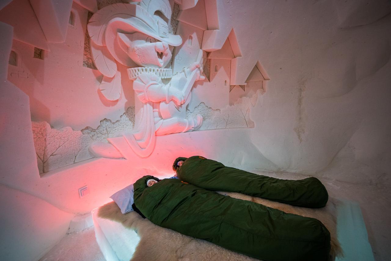 Snow Hotel เกมี ภายนอก รูปภาพ